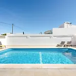 Villa Lela Galé